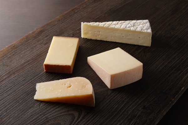 十勝のアワード受賞チーズセット、東洋の通販サイト「食べレア北海道 